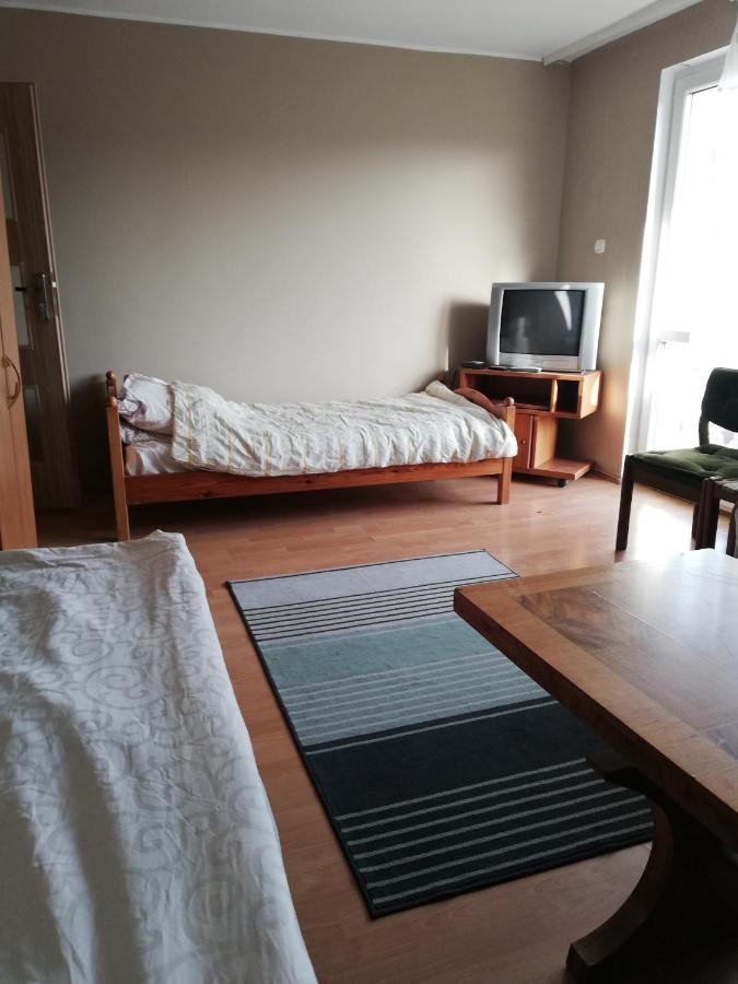Kwatery Pracownicze Lodz エクステリア 写真